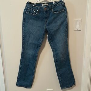 Straight leg Levi’s jeans 505, size 25, short leg.